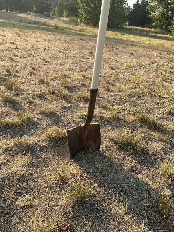 소개: 삽을 날카롭게 하는 방법