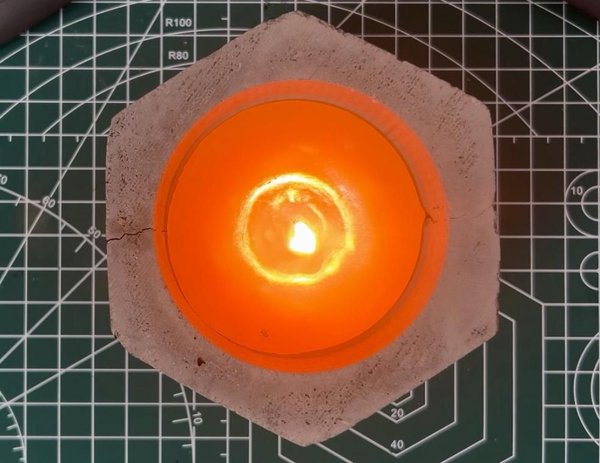 소개: 간단한 DIY: 3D 프린팅으로 직접 만든 맞춤형 몰드를 사용해 현대적인 기하학적 모양의 콘크리트 향초 만들기 [Fusion 360 및 STEP 파일 포함]