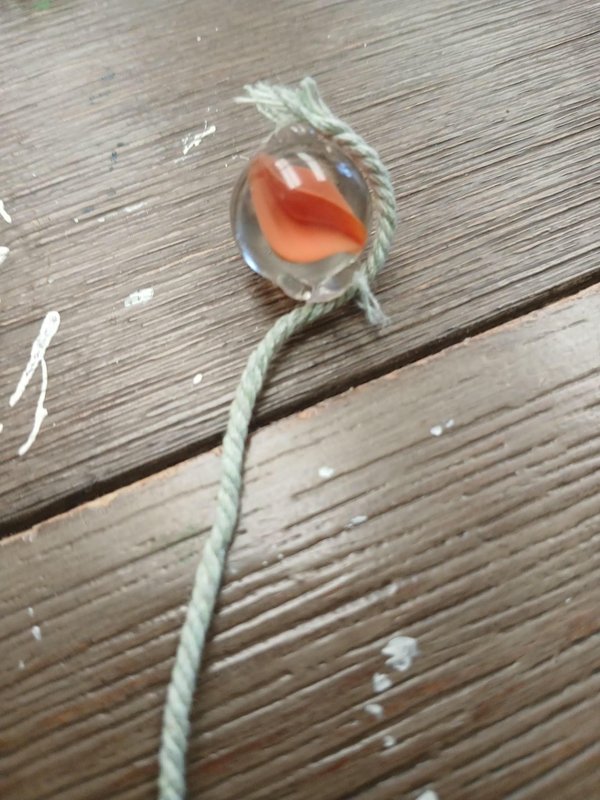 첫 번째 구슬 붙이기