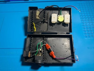 단계 7: LED 및 포텐셔미터 장착하기