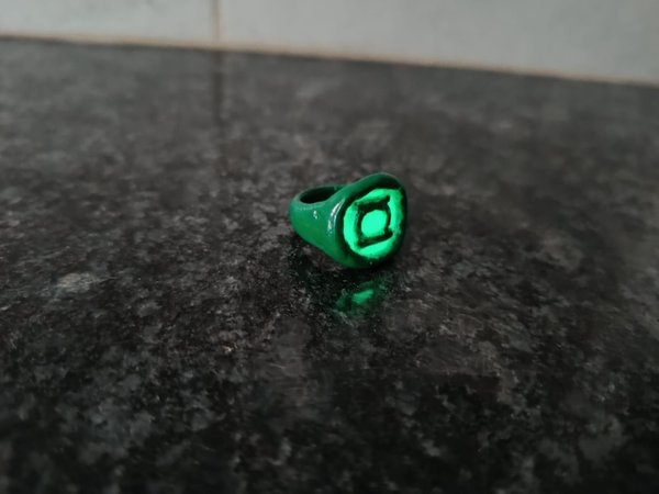 소개: Green Lantern 반지(PVC로 제작)