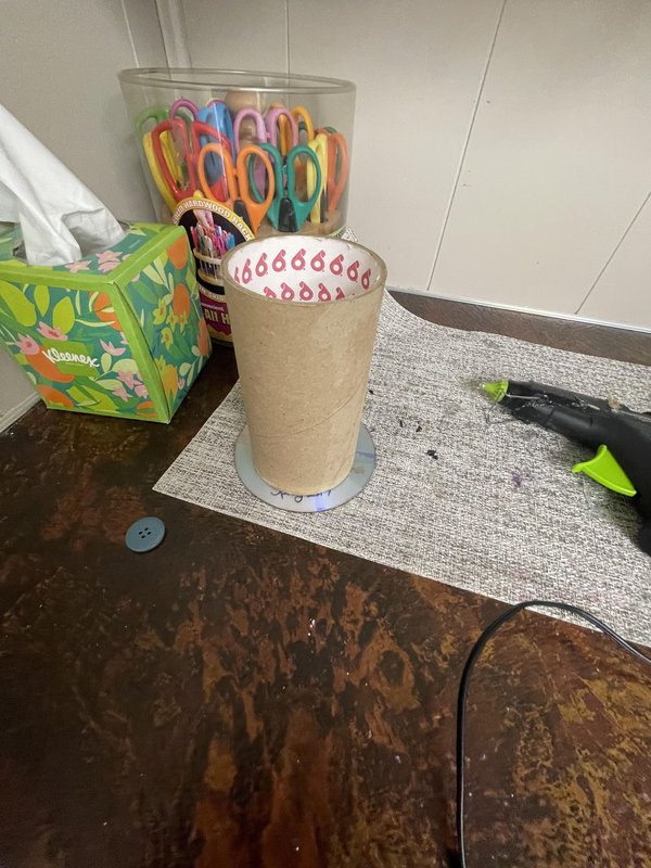 CD 받침대 부착하기