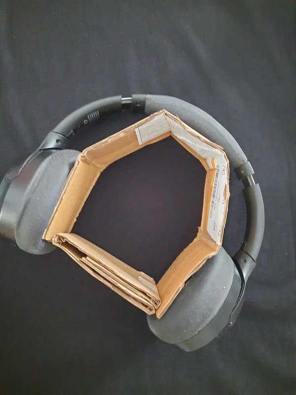 골판지로 헬멧 모양 만들기