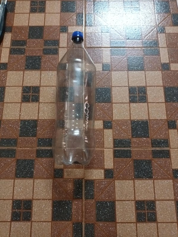 병 안의 이물질을 준비하고 제거하기