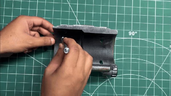 ESP32 P4 개발 보드 및 본체 조립