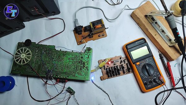 오디오 라우팅, 수동 하이패스 필터링 및 상태 LED