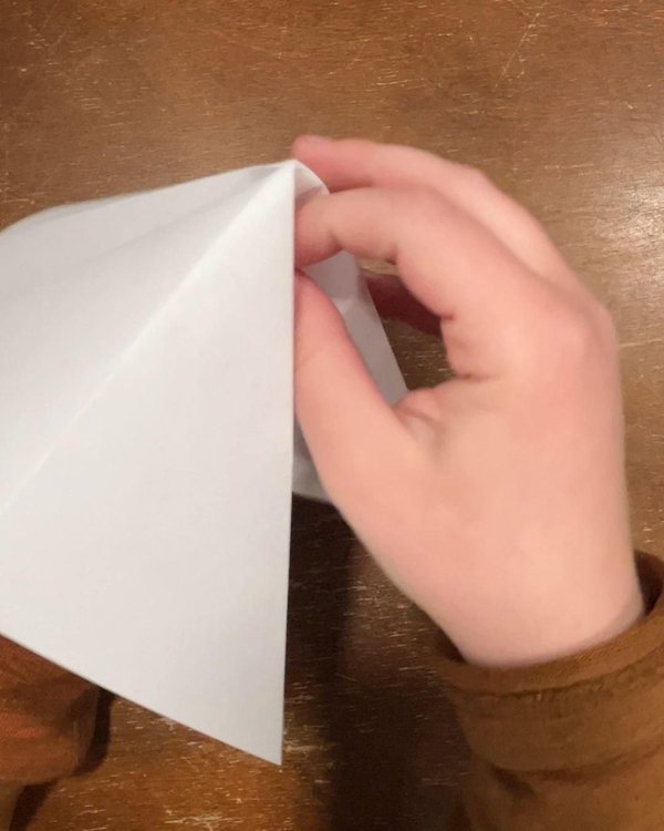 양옆을 밀어 넣고 집기
