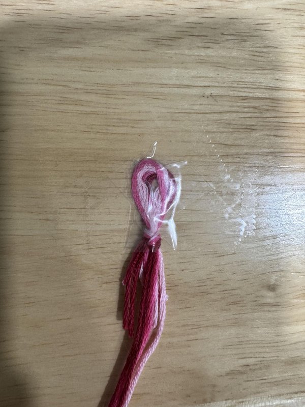 팔찌 고정하기