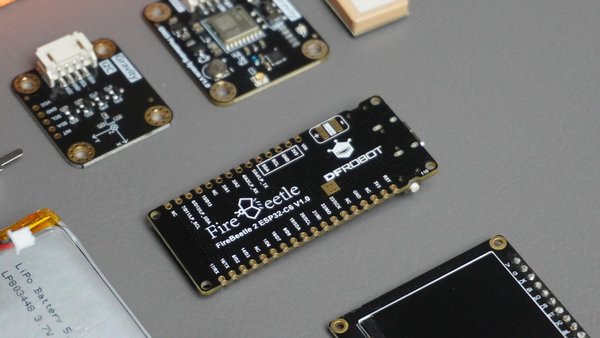 제가 FireBeetle 2 ESP32-C6를 선택한 이유