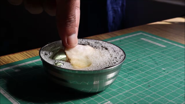 완벽한 돌 찾기 및 세척