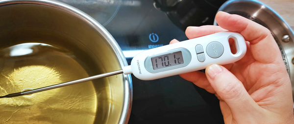 미트볼 튀기기