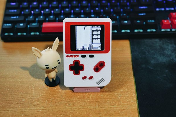 소개: ESP32-S3 NANO가 탑재된 게임보이.