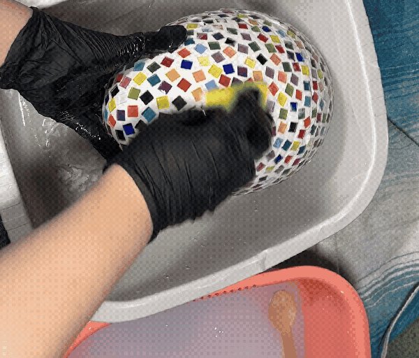 땀 흘리며 노력하다